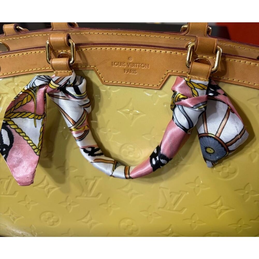 Louis Vuitton Yellow Vernis Brea EUC - Picture 6 of 11